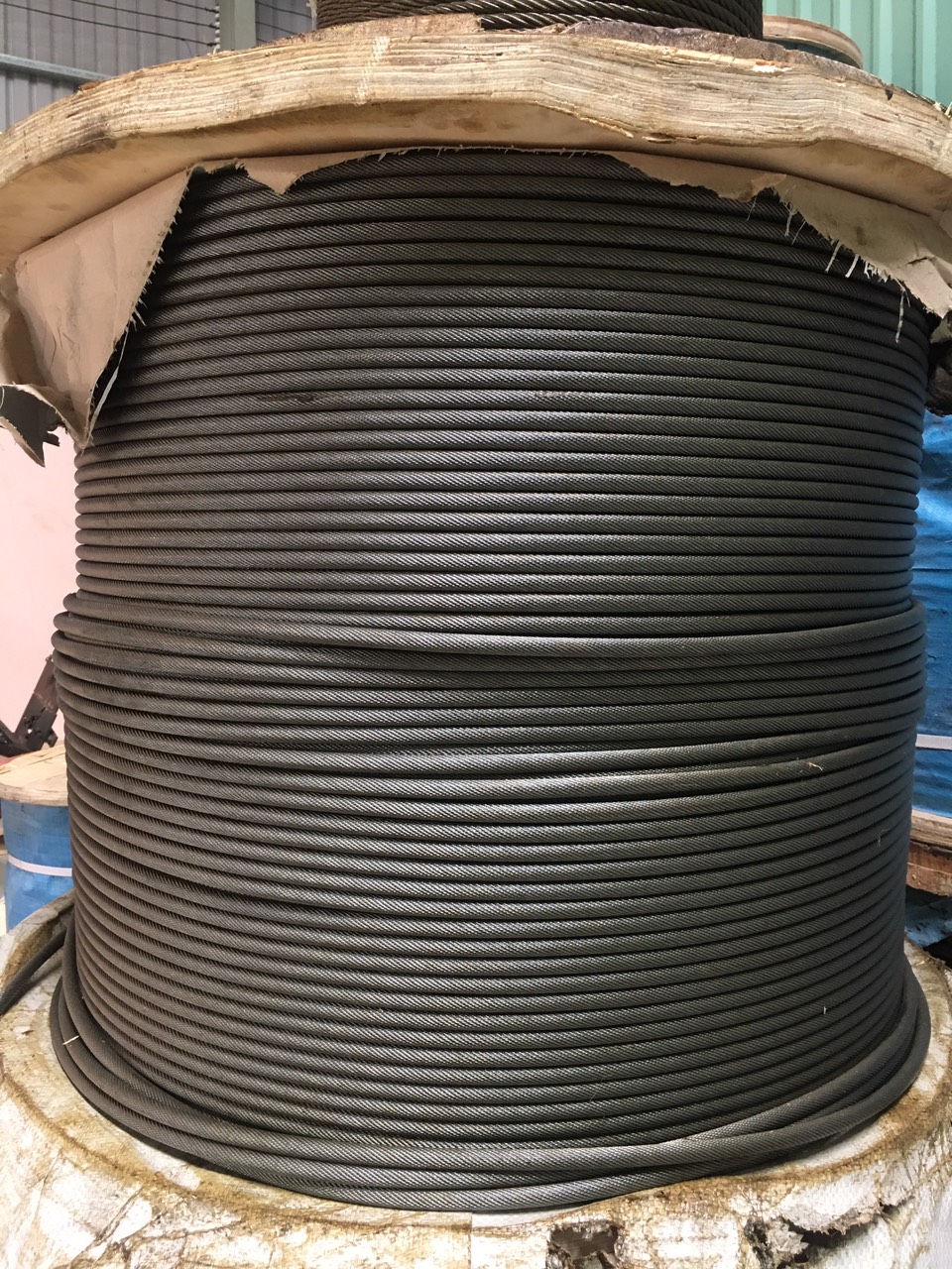 Dây cáp thép mạ kẽm chống xoắn (35×7+IWRC)