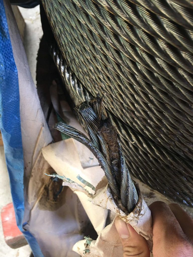 Dây cáp thép đen không mạ